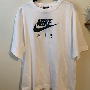 Nike | White T-Shirt Sz S